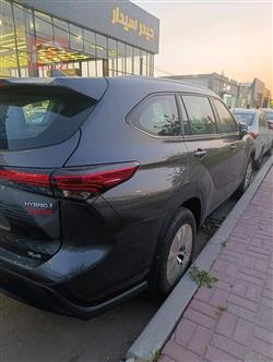 تۆیۆتا هایلاندەر